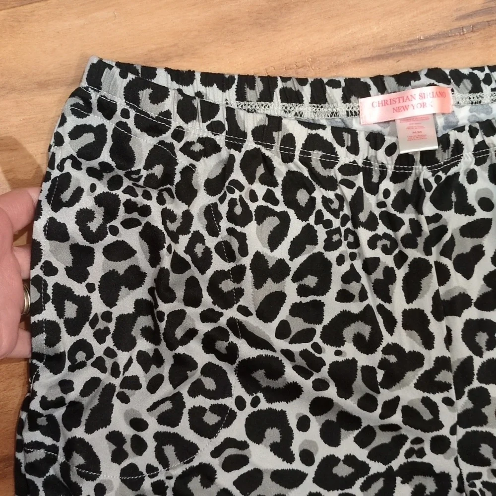 Christian Siriano NWT Gray and Black animal print Pajama sleepwear joggers set - Picture 6 of 8